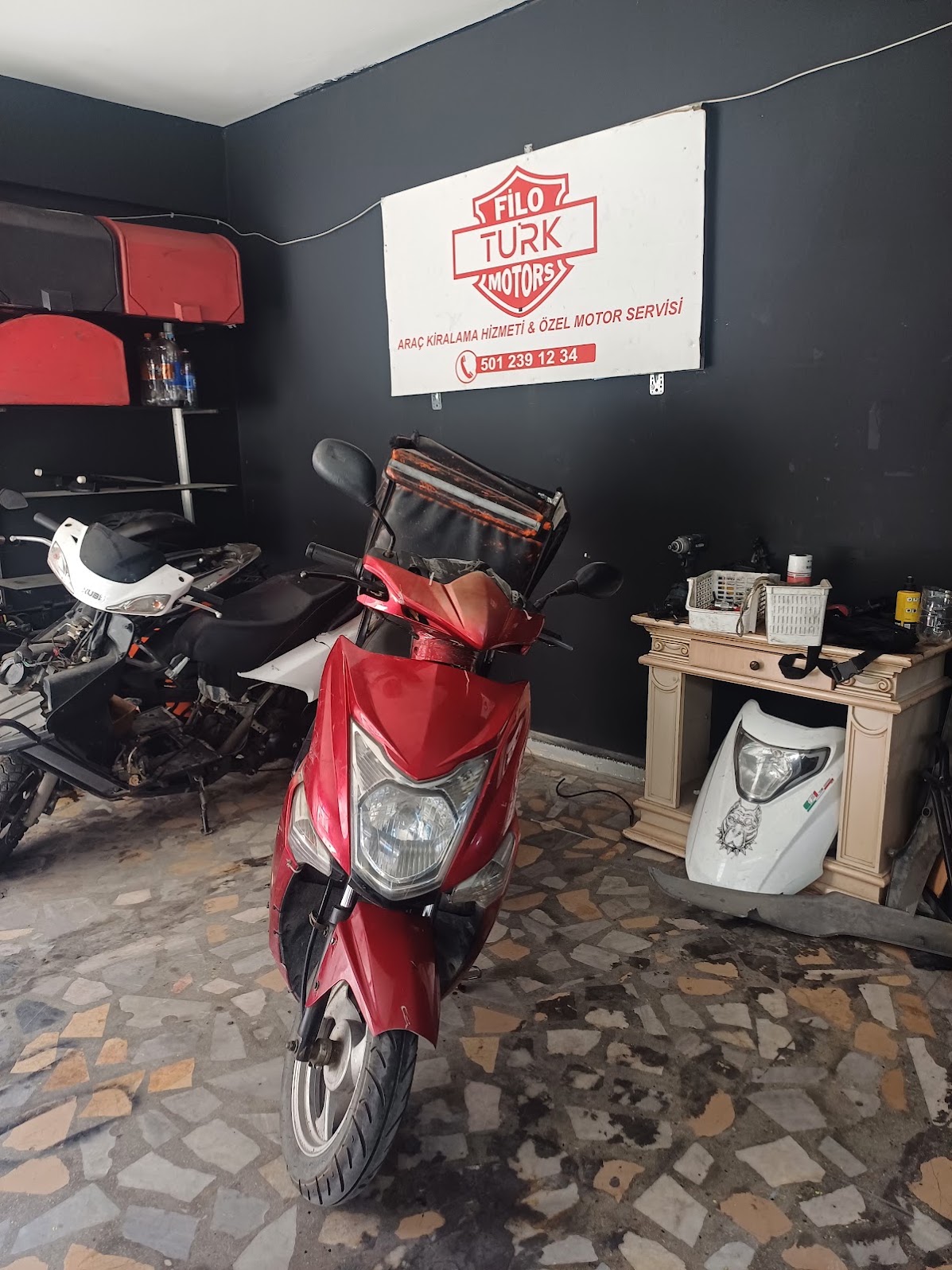 Esenyurt motosiklet mekanik servis
